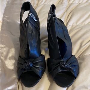 Vince Camuto heeled Sandals Kerra